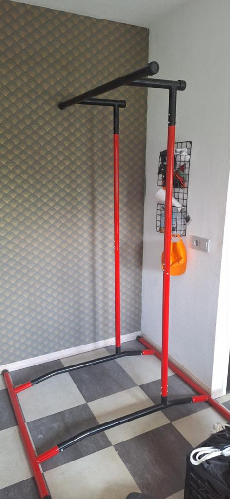 Pull-up en dip station - 1.80m hoog, Gebruikt, Krachtstation, Ophalen of Verzenden, Metaal