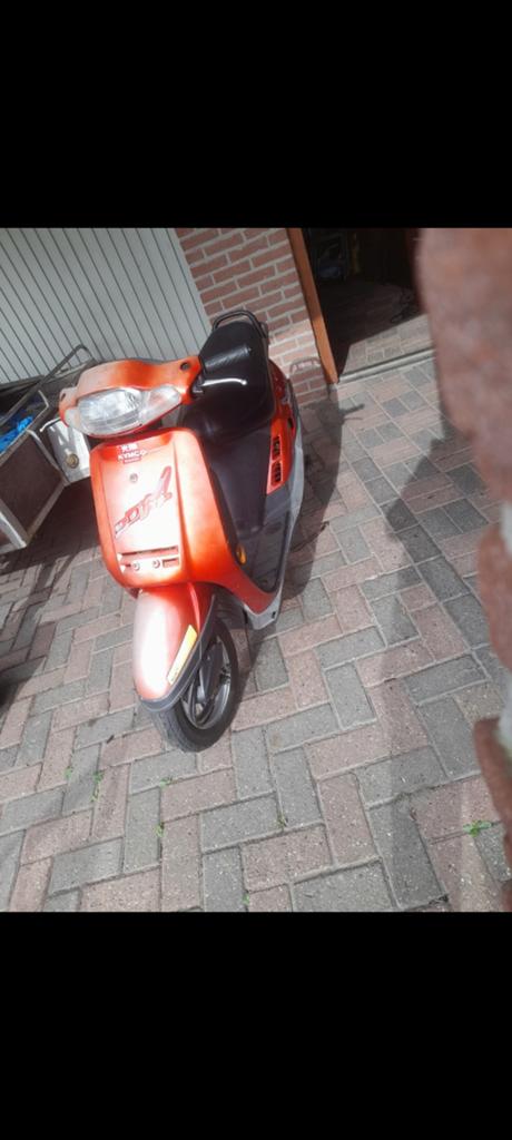 GEZOCHT KYMCO DJ, Ophalen of Verzenden, Benzine, Kymco