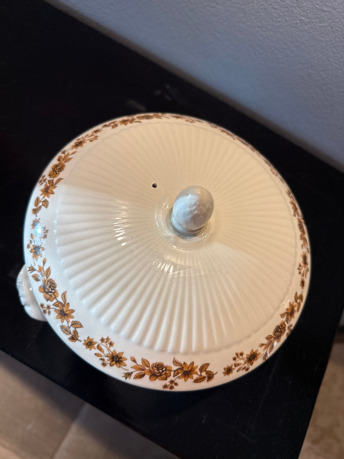 Wedgwood Radcliffe NM921 Soepterrine met Deksel, Ophalen
