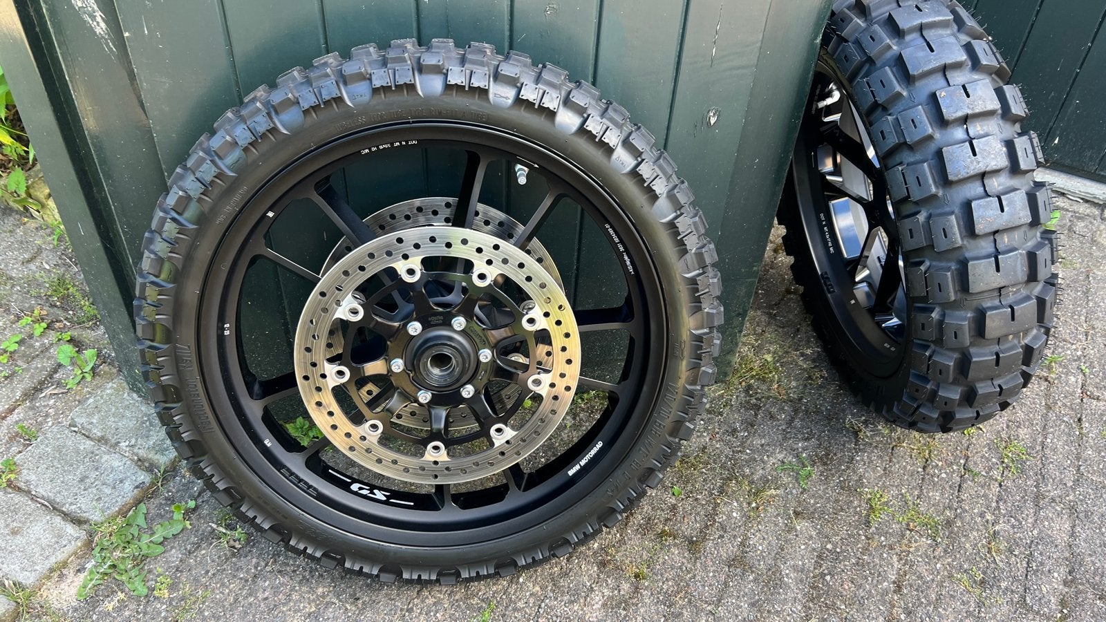 Motoz RallZ voor en achterbanden 170/60B17 en 120/70B19, Ophalen of Verzenden, Gebruikt