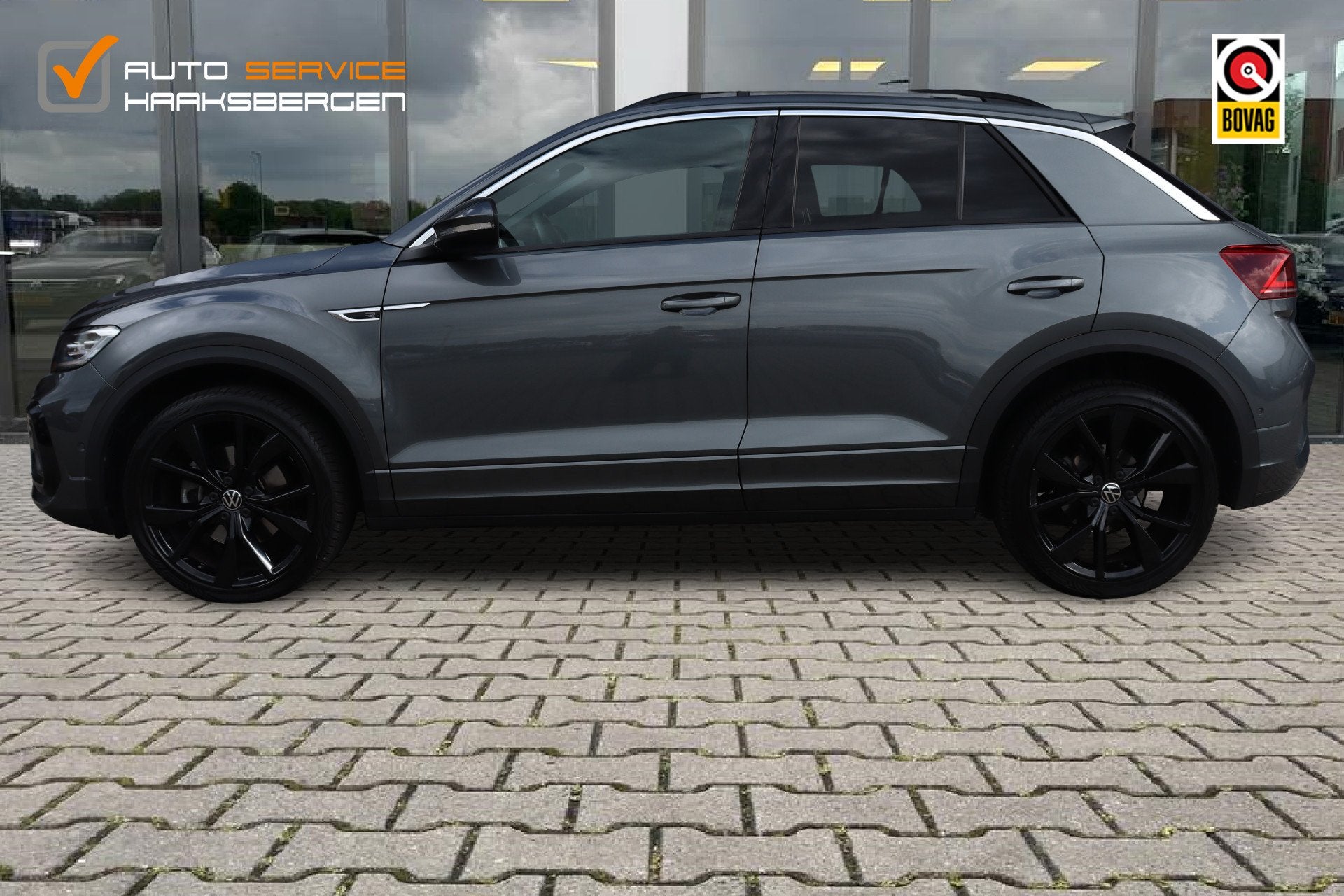 Volkswagen T-Roc 1.5 TSI R-Line | ACC | Camera | Keyless |, 4 cilinders, 150 pk, 1253 kg, Bedrijf