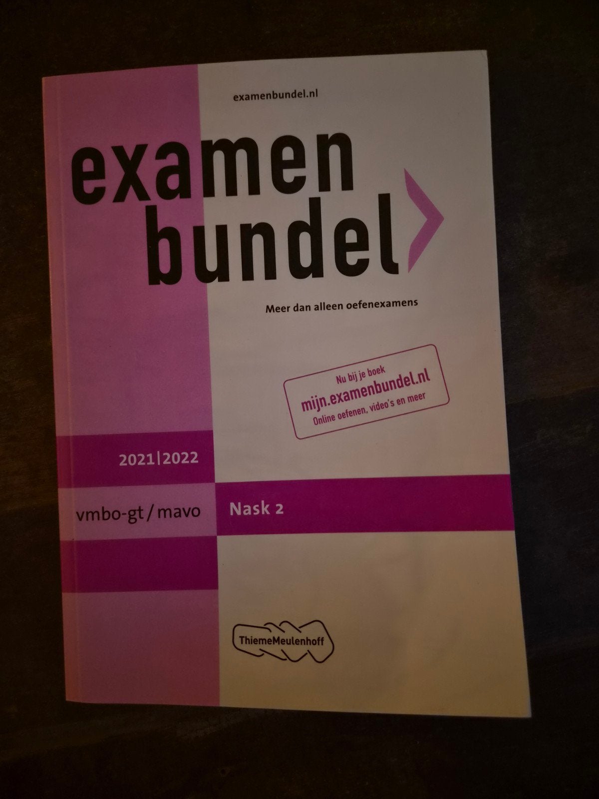 Examenbundel vmbo-gt/mavo Nask 2 2021/2022, Ophalen of Verzenden, Zo goed als nieuw, VMBO, Natuurkunde