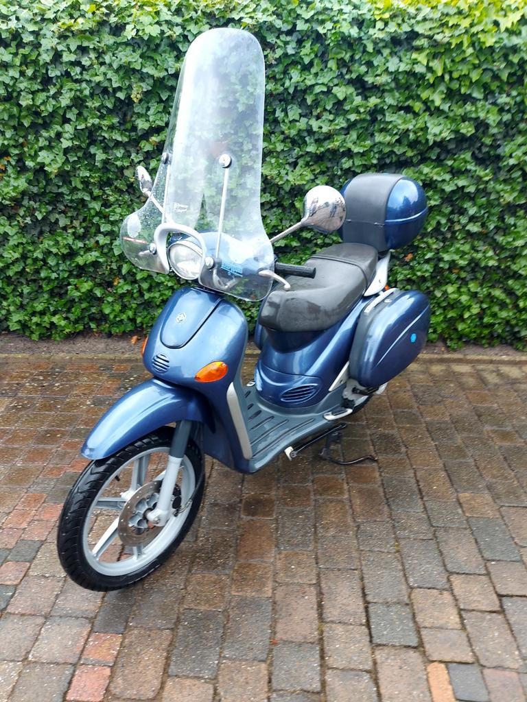 Piaggio Liberty 4T/ 2v met originele kofferset  uit 2005, Ophalen, Gebruikt, Overige modellen, Maximaal 45 km/u