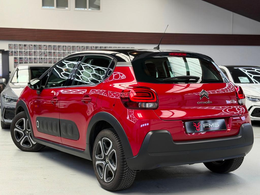 Citroen C3 1.2 PureTech S&S Shine CarPlay, Gebruikt, Zwart, 1199 cc, Met garantie (alle)