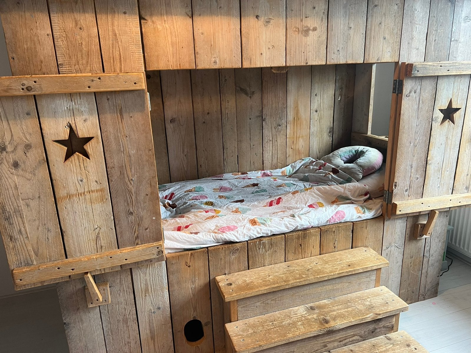 Stoer kinderbed, Ophalen, Gebruikt