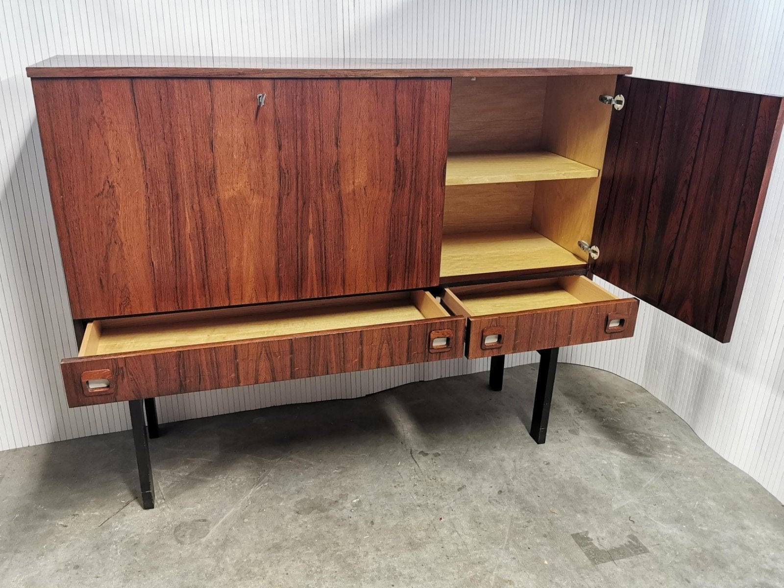 Dressoir, Huis en Inrichting, Kasten | Dressoirs, Gebruikt, 150 tot 200 cm, Ophalen of Verzenden, X