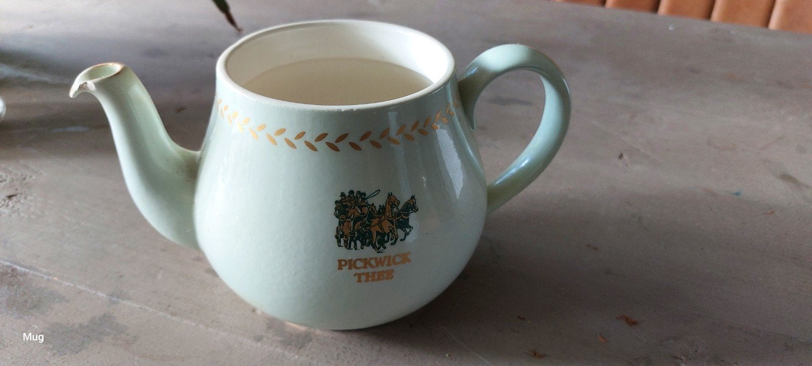 theepot zonder deksel.van pickwick zie foto's.., Ophalen