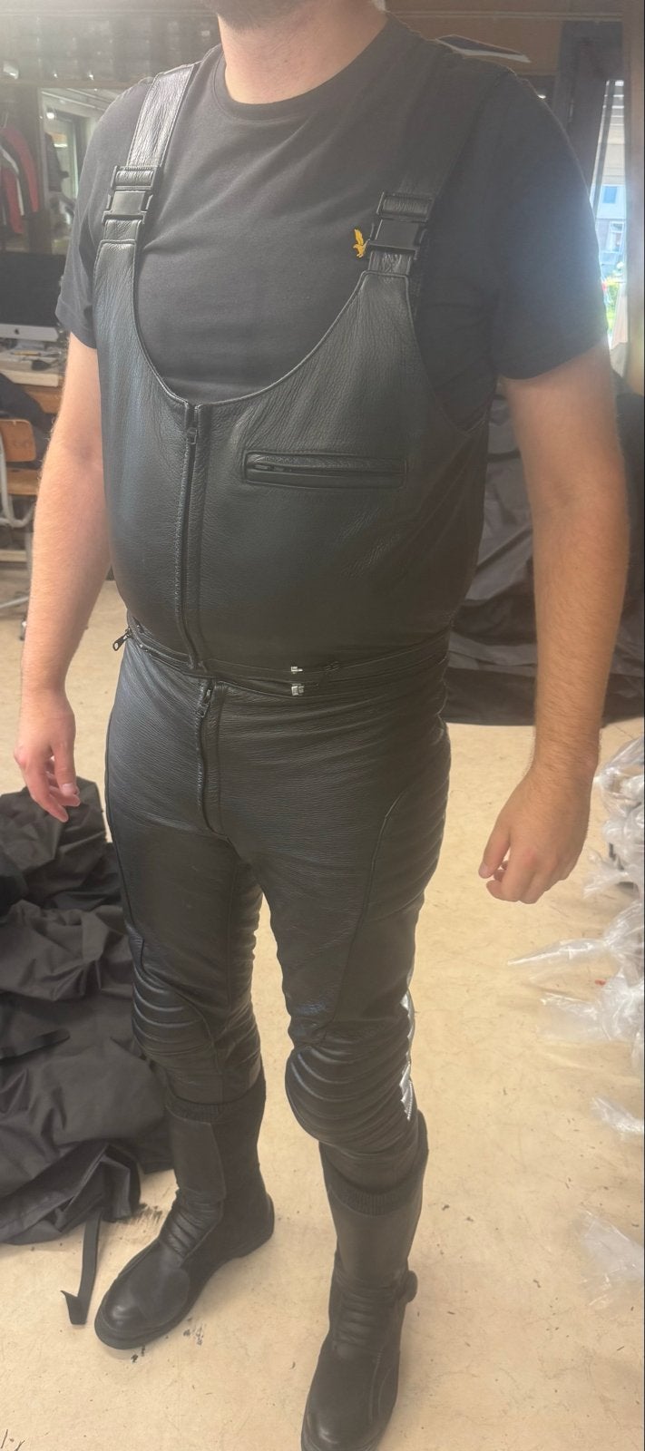 Leren politie motorbroek met bretels of topje alle maten!, Motoren, Ophalen of Verzenden, Tweedehands, Heren, Broek | leer