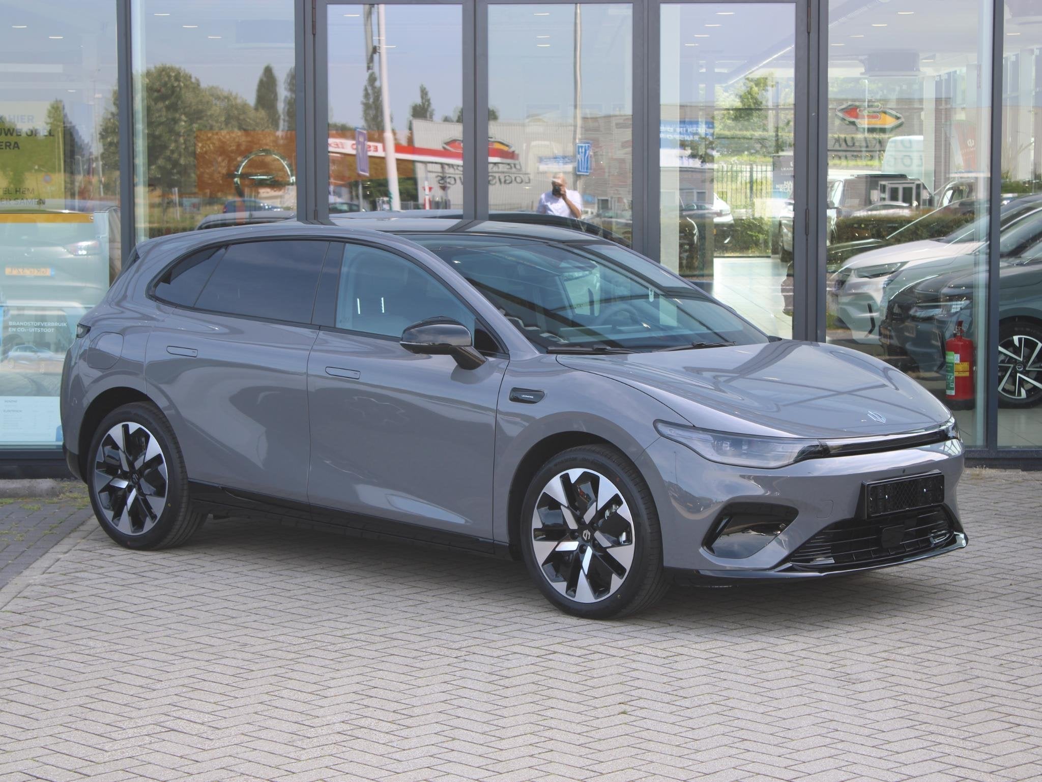 Leapmotor B05 ProMax Design 67.1 kWh VOORRAAD KORTING, Auto's, Leapmotor, 12 maanden, Achterwielaandrijving, Overige modellen