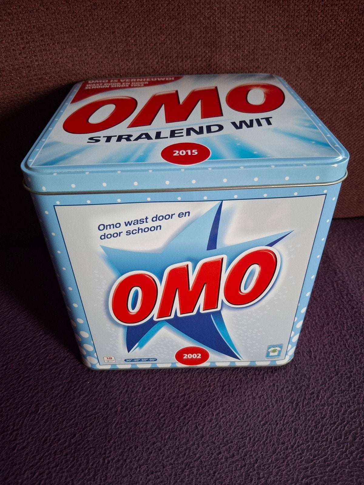 Blik van OMO wasmiddel met 5 verschillende verpakkingen, Ophalen of Verzenden, Zo goed als nieuw, Verpakking