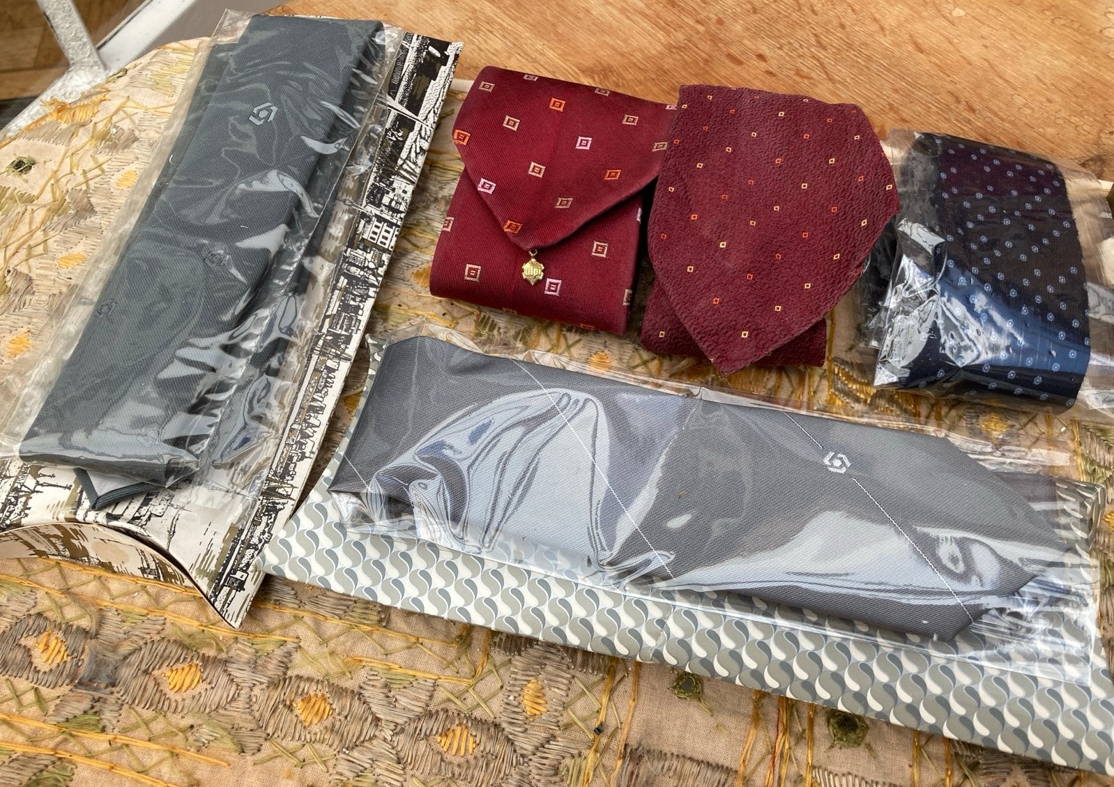 Nieuwe en gebruikte stropdassen set, Kleding | Heren, Ophalen of Verzenden, Nieuw