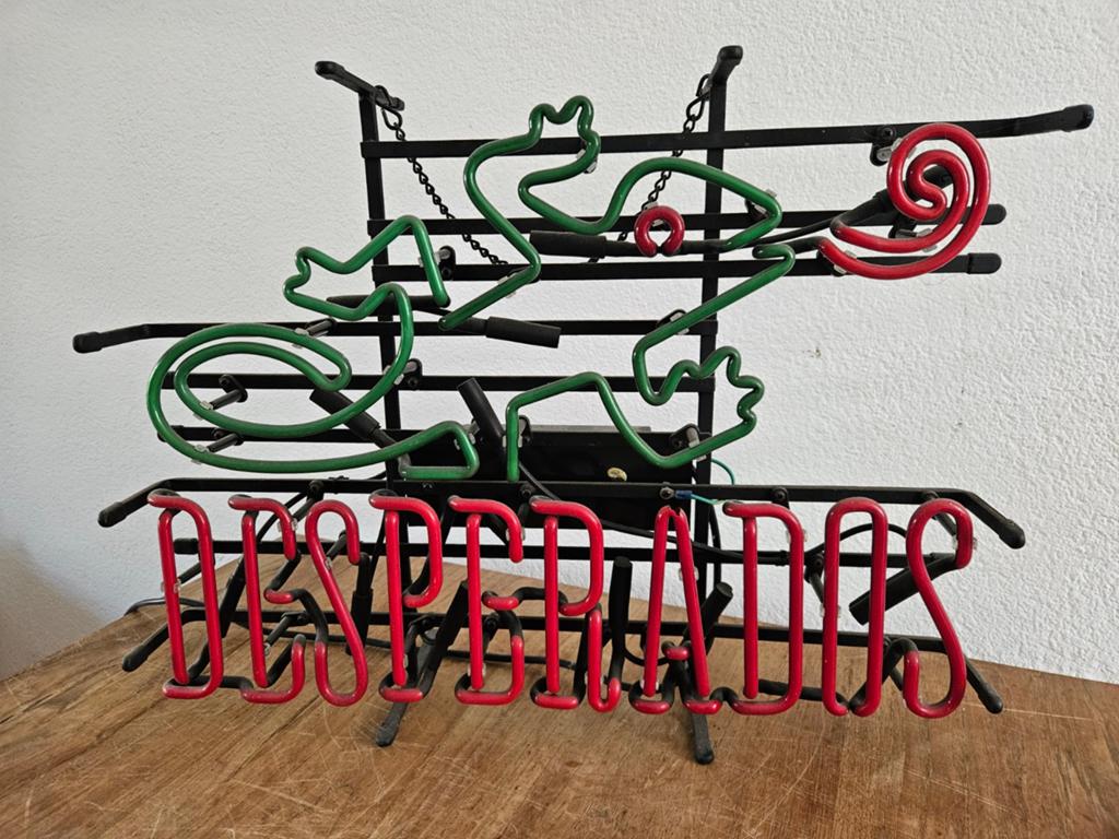 Unieke Desperados Neon Lichtreclame - Groene Kameleon, Ophalen