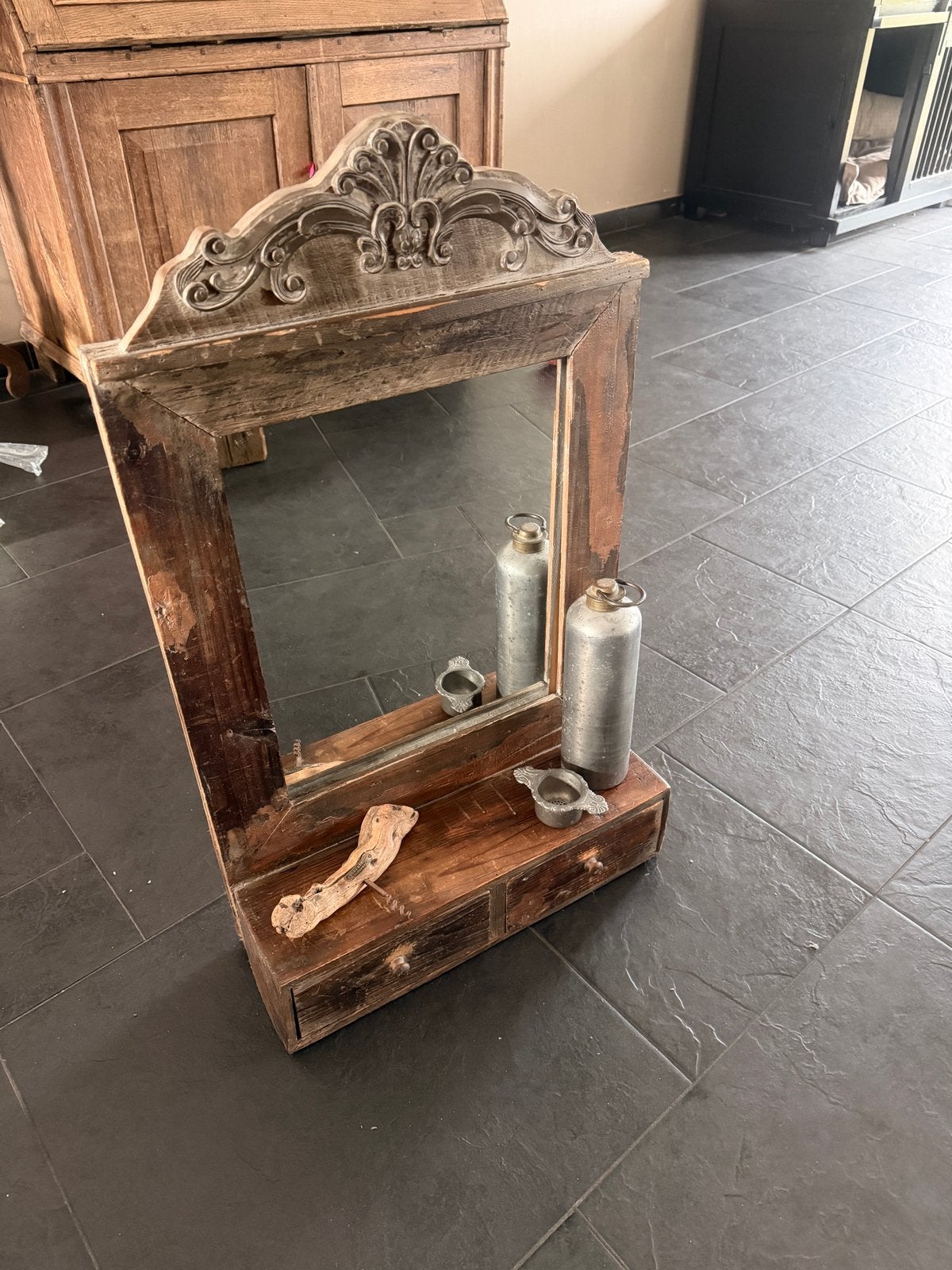 houten spiegel met lade en sierlijke lijst, Ophalen, Rechthoekig, Minder dan 50 cm, Minder dan 100 cm