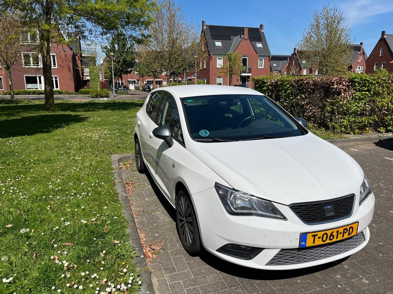 Seat Ibiza 1.0 Ecotsi 110pk DSG 2017 Wit, 40 €/maand, Leder en Stof, 570 kg, Particulier