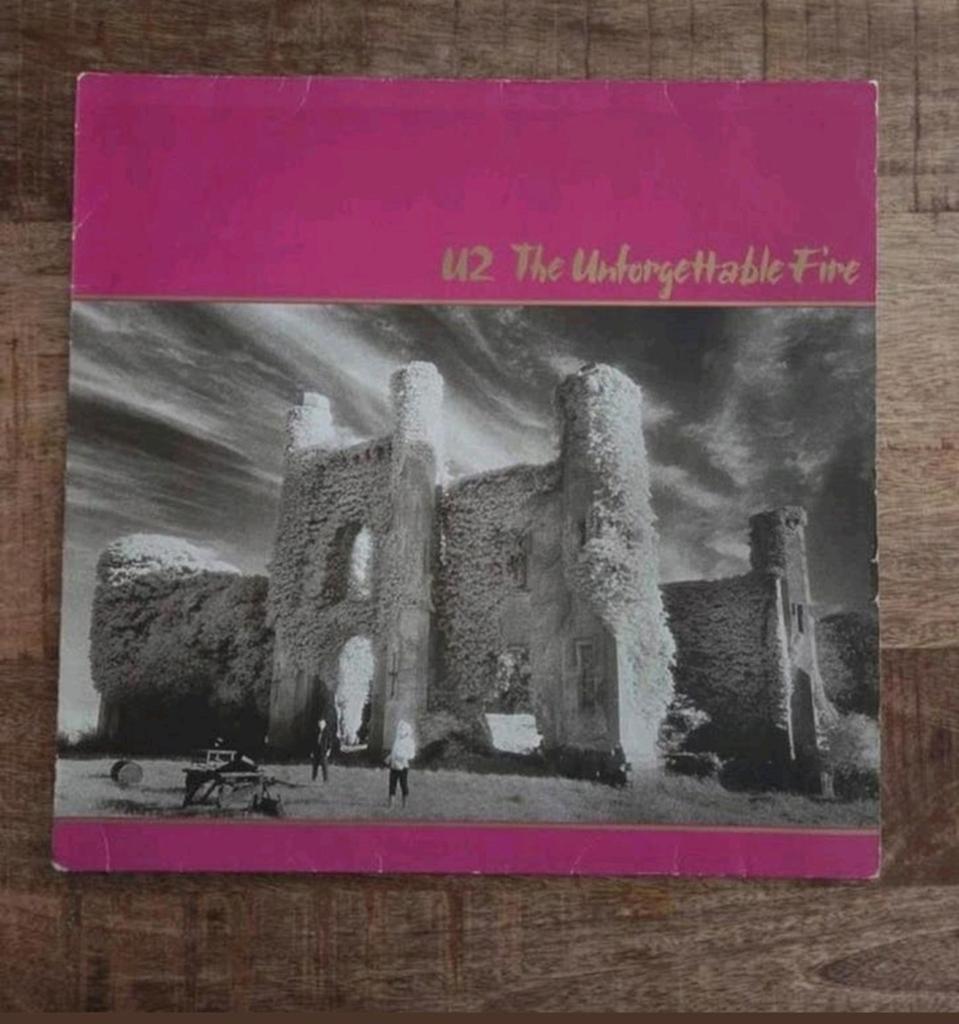 Lp U2 the unforgettable fire, Ophalen of Verzenden