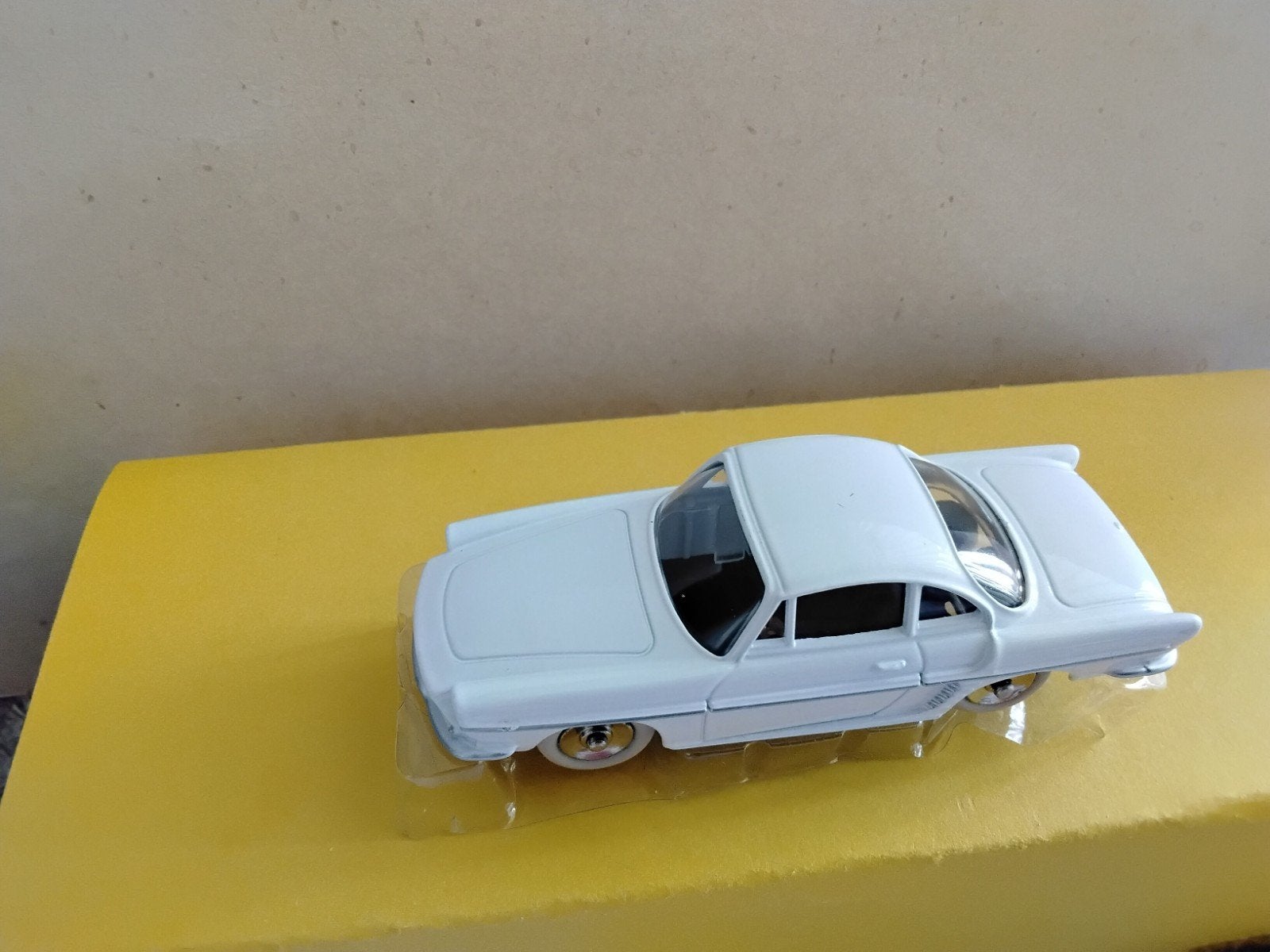 DINKY TOYS ATLAS "FLORIDE"  RENAULT  NO 543, Ophalen of Verzenden
