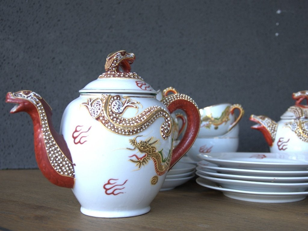 Dragonware Servies, Ophalen