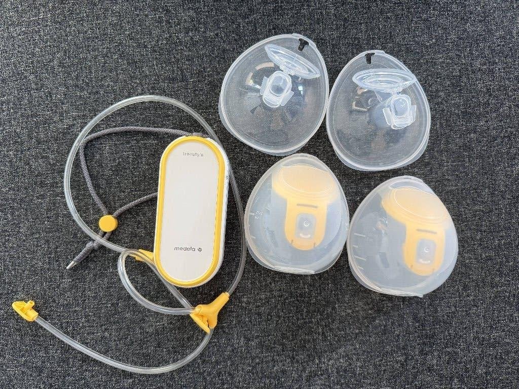 Medela Freestyle Hands-free Double Breast Pump, Kinderen en Baby's, Babyvoeding en Toebehoren, Automatisch, Medela, Borstkolf