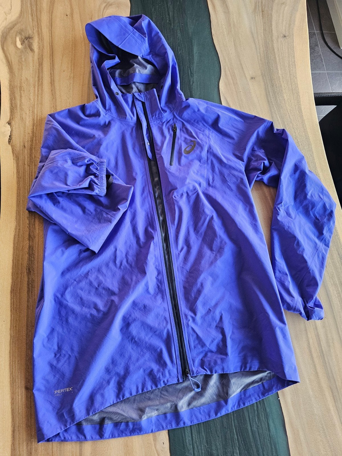 Asics Pertex Shield hardloopjack regenjack - Maat M, Maat 48/50 (M), Paars, Ophalen of Verzenden, Zo goed als nieuw