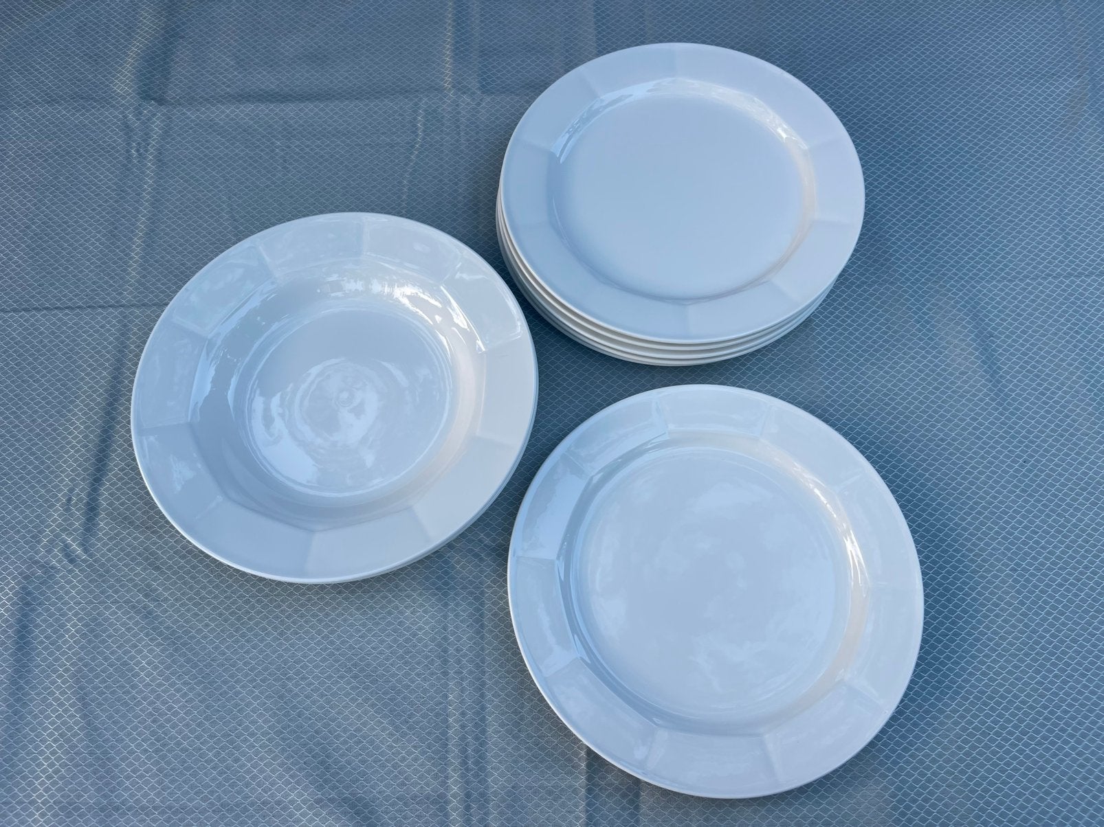 Villeroy en Boch GEO 10 dinerborden en 2 soepborden, Ophalen, Zo goed als nieuw, Bord(en), Overige stijlen