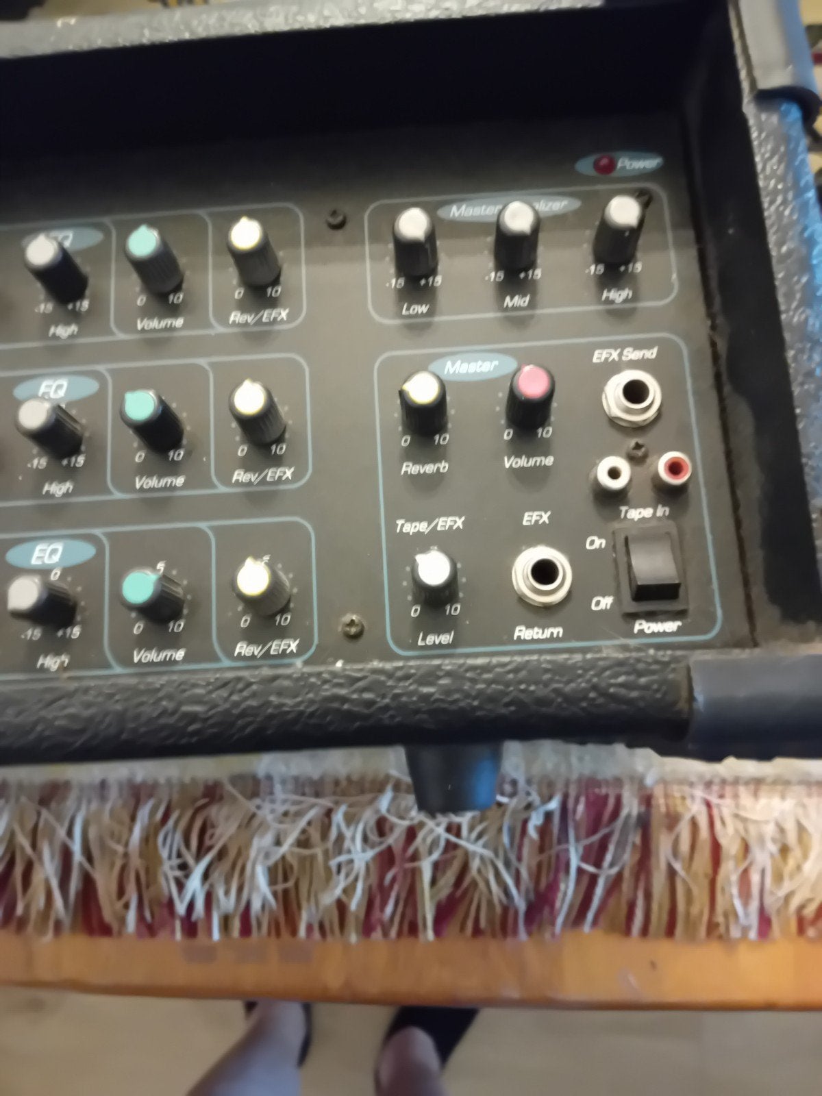 SoundLab SP86E Powermixer - 6 kanalen, Ophalen
