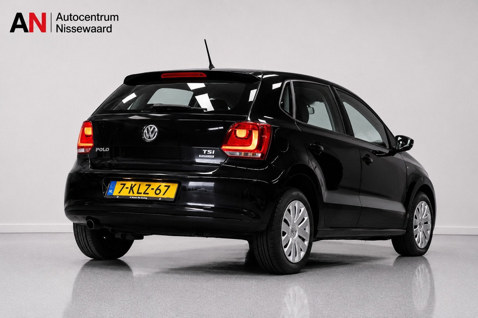 Volkswagen Polo 1.2 TSI BlueMotion Edition |Airco|, Voorwielaandrijving, Euro 5, Stof, Zwart