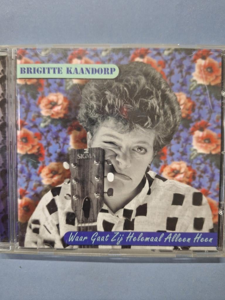 Brigitte Kaandorp - Waar Gaat Zij Helemaal Alleen Heen CD, Cd's en Dvd's, Cd's | Humor en Cabaret, Zo goed als nieuw, Ophalen of Verzenden