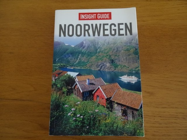 insight guide reisgids Noorwegen, Overige merken, Europa, Ophalen of Verzenden, Zo goed als nieuw
