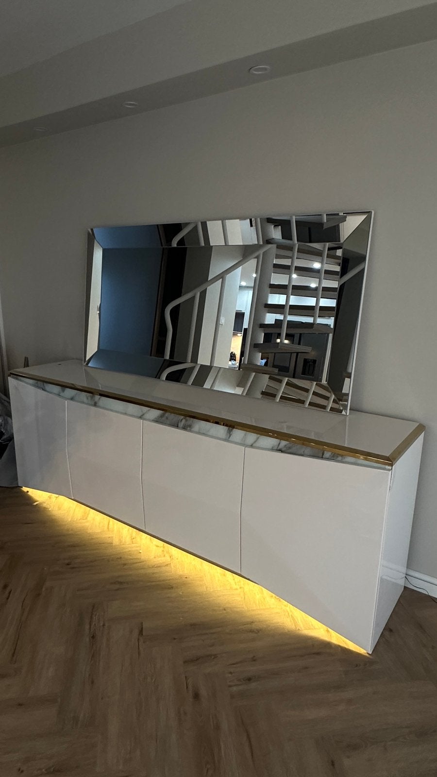 Opberg kast met spiegel, Huis en Inrichting, Ophalen of Verzenden, Zo goed als nieuw