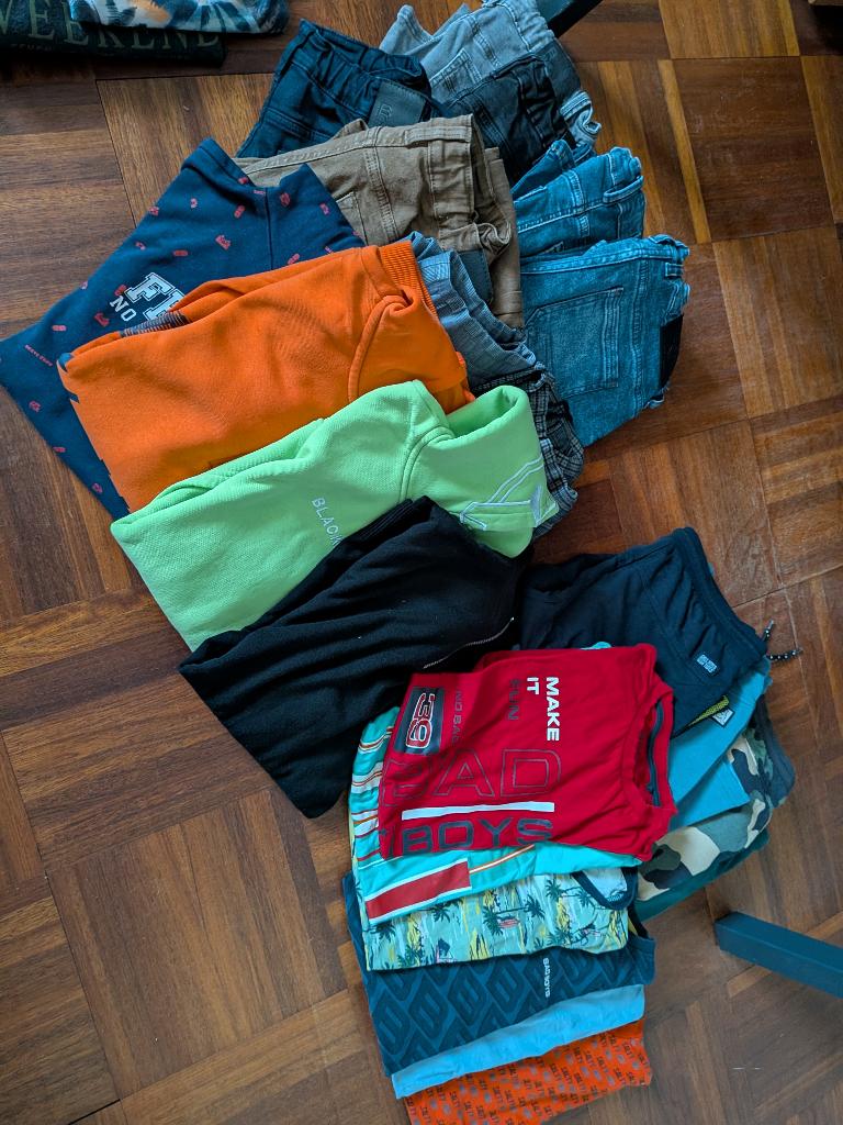 Kinderkleding jongens maat variërend van146 tot 176, Ophalen of Verzenden, Gebruikt, Jongen, Broek