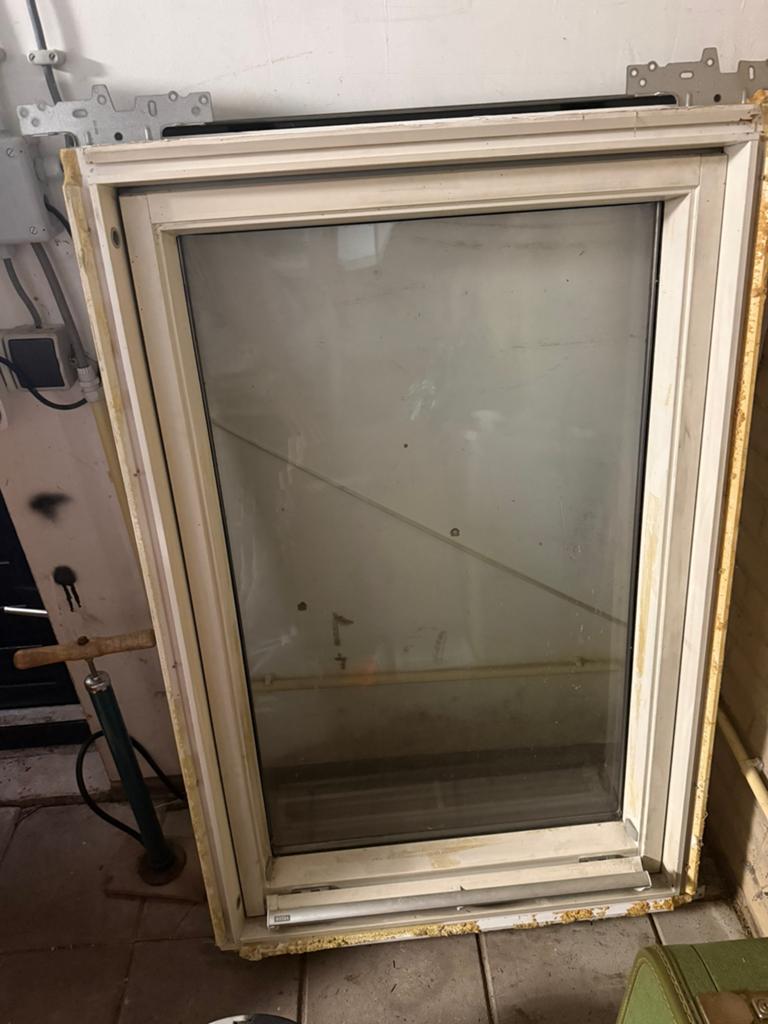Velux reeds gedemonteerd dakraam, Doe-het-zelf en Verbouw, Glas en Ramen, Ophalen, Gebruikt, Dakraam