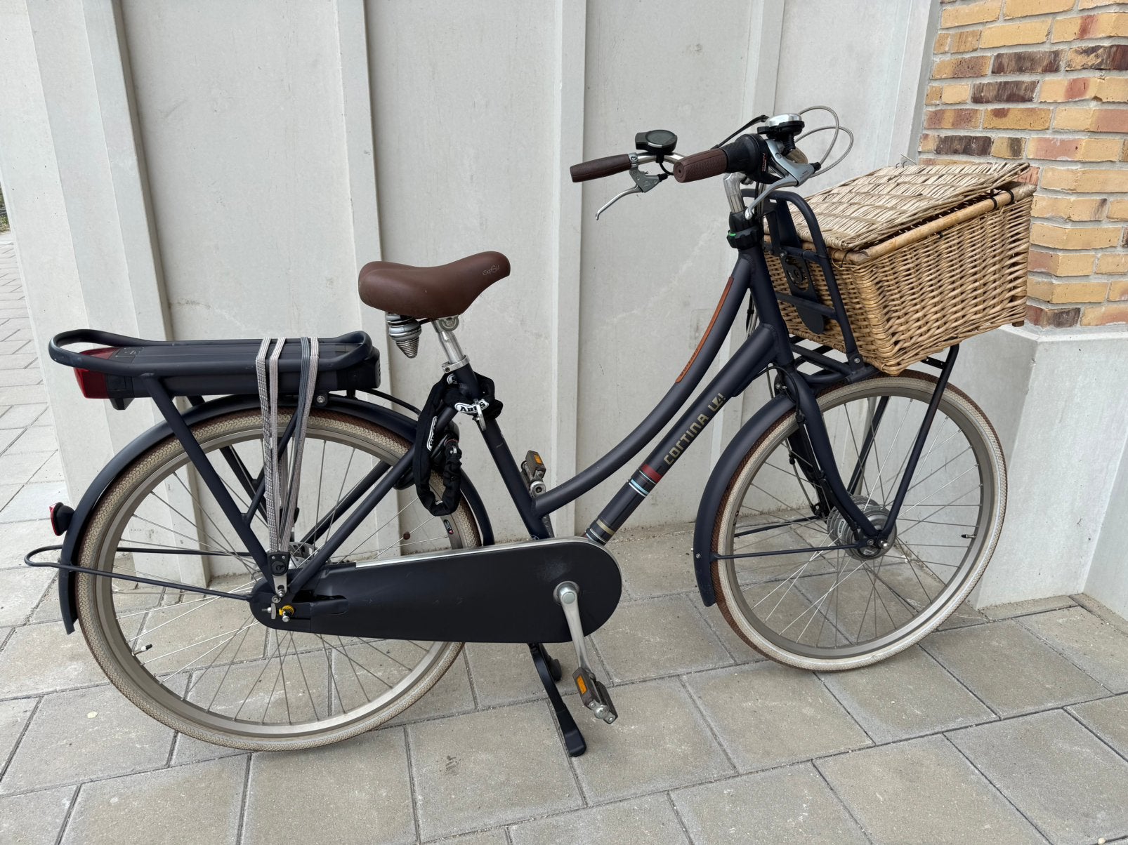 Cortina U4 elektrische Transportfiets 28 Inch NIEUWE ACCU!, 47 tot 51 cm, Ophalen, Zo goed als nieuw, Overige merken