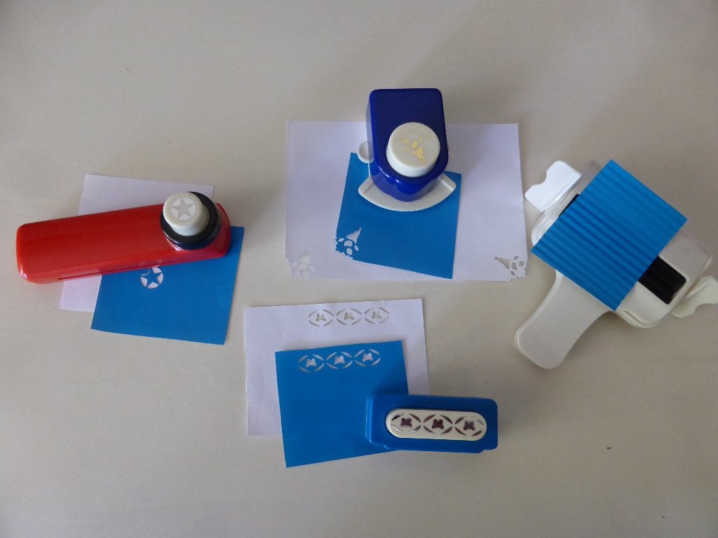 Te koop pons set voor kralen, randversieringen en glitters, Hobby en Vrije tijd, Kaarten | Zelf maken, Ophalen of Verzenden, Zo goed als nieuw