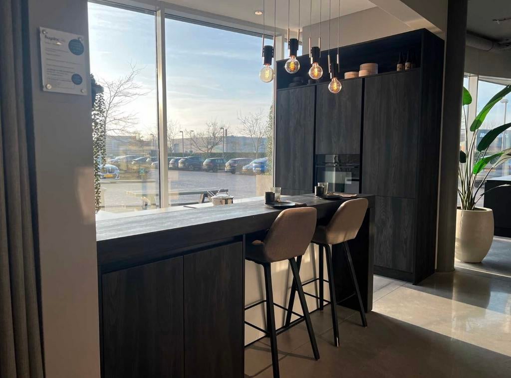 Showroom keuken met Bosch apparatuur, Ophalen