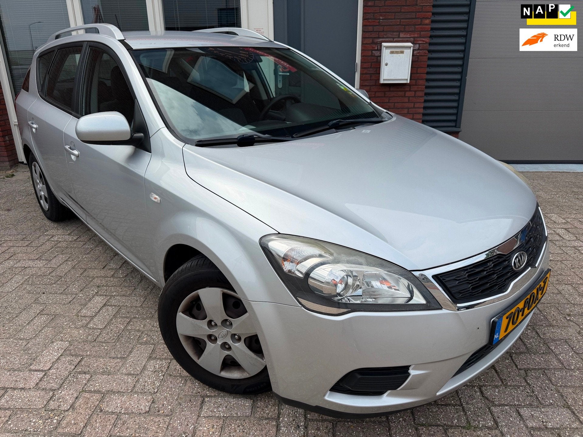 Kia Cee'd 1.4 CVVT X-tra / Airco / 5DRS / AUX / NAP, Voorwielaandrijving, Euro 5, Stof, Gebruikt