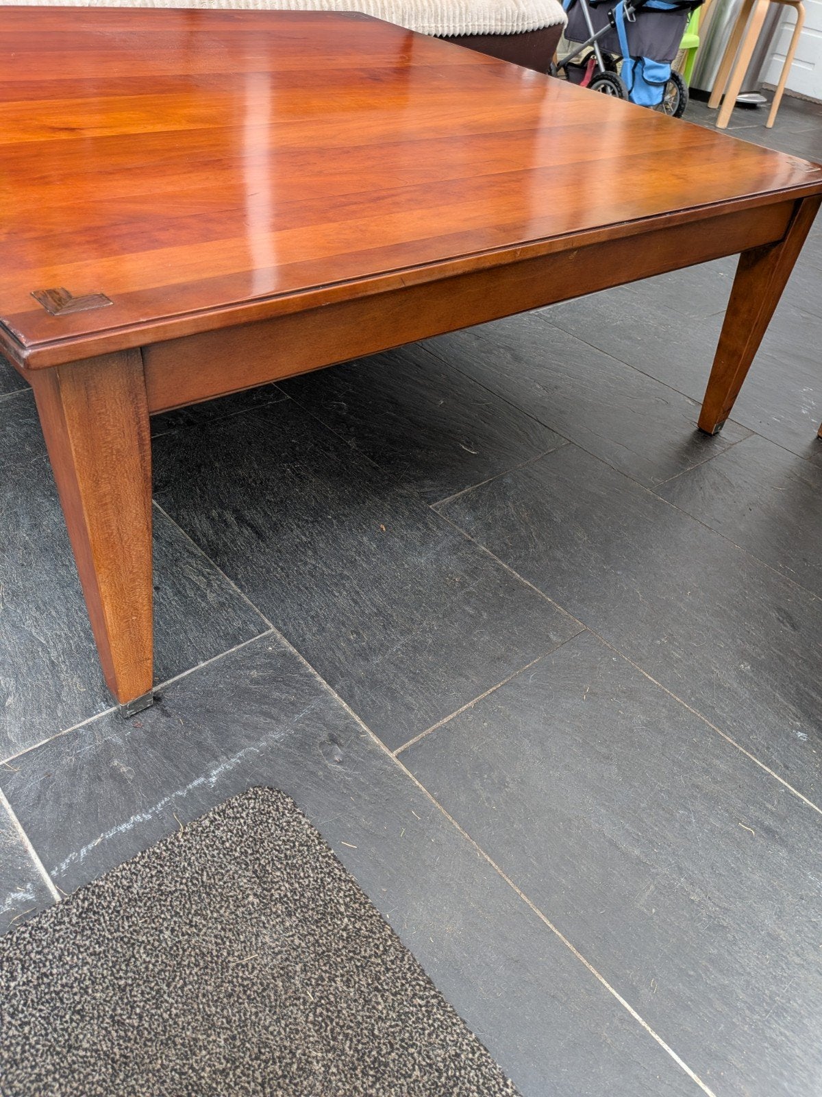 Mooie Schuitema salontafel 110x110x40 cm, Huis en Inrichting, Ophalen, Gebruikt, Vierkant, 5 – 50