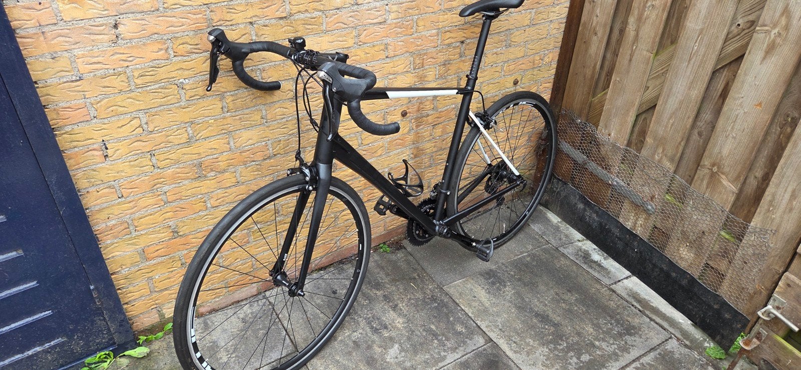 Maat 60 CUBE ATTAIN SL Shimano 105 2x11 afgemonteerd, Fietsen en Brommers, Fietsen | Racefietsen, 28 inch, Heren, Aluminium, Zo goed als nieuw