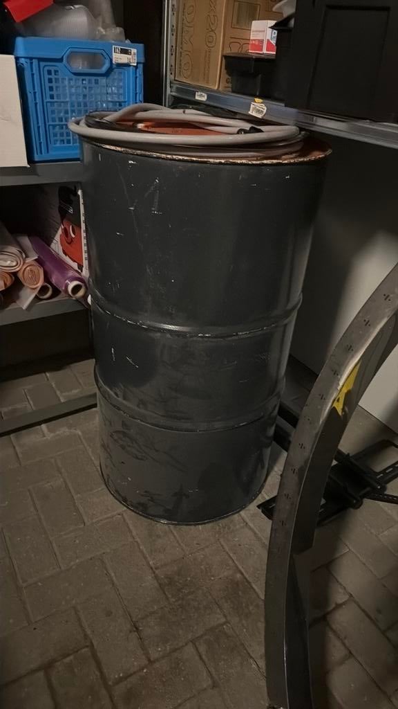 200L Metalen Vat / Olievat / Stalen Drum – Industrieel, Tuin en Terras, Ophalen, Zo goed als nieuw