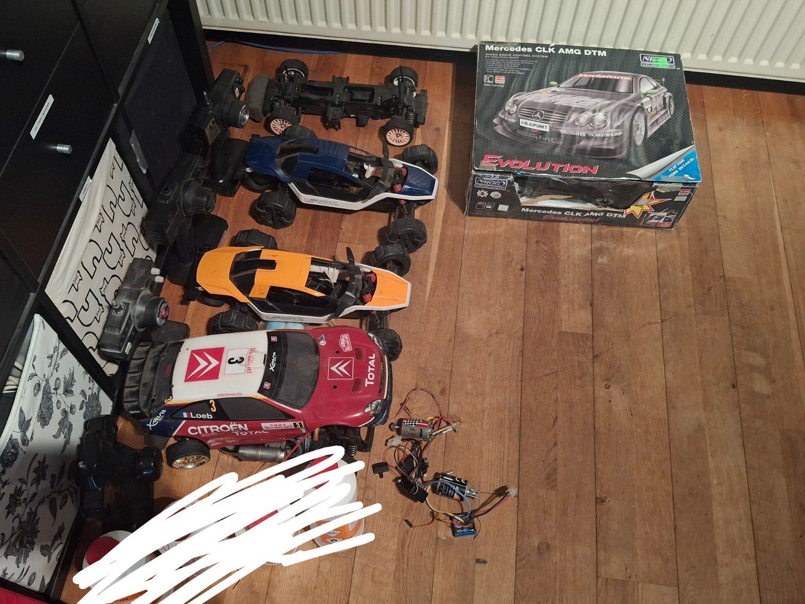 partij rc autos en onderdelen (veel kapot of inkompleet!!!), Overige merken, Gebruikt, Auto, Verzenden
