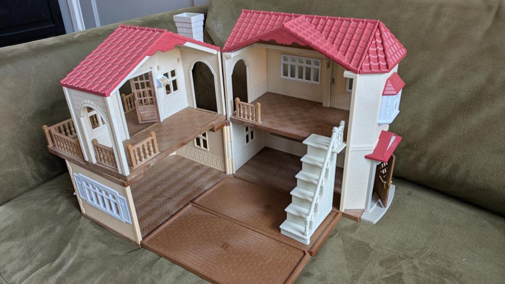 Sylvanian Families het grote huis plus 7 sets, Verzamelen, Poppenhuizen en Toebehoren, Ophalen, Zo goed als nieuw, Poppenhuis