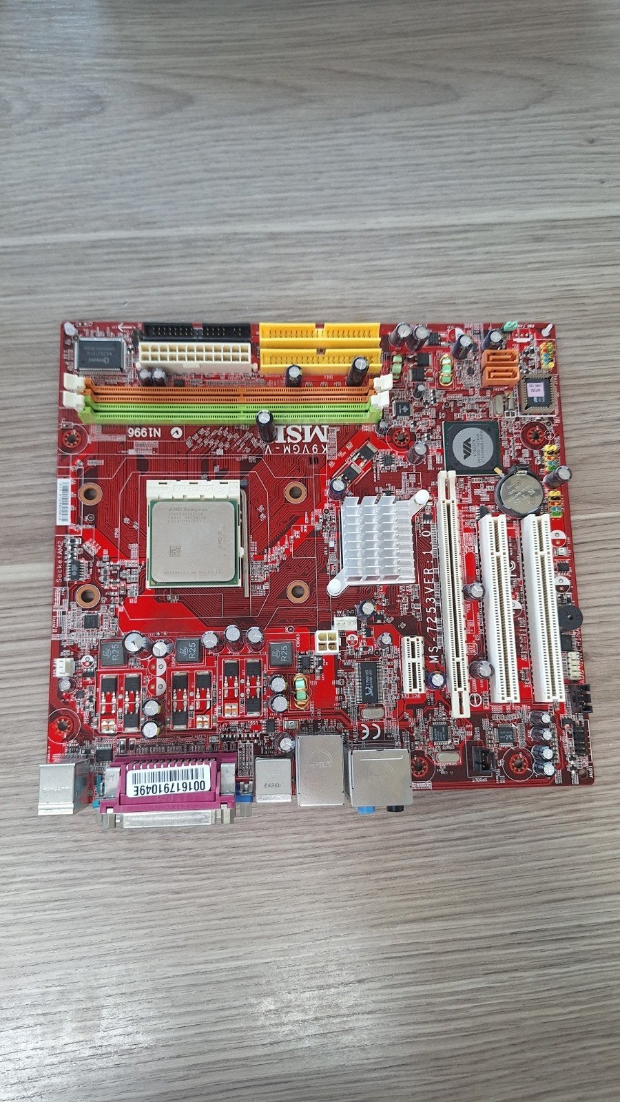Moederbord + cpu, Computers en Software, Moederborden, Ophalen of Verzenden, AMD