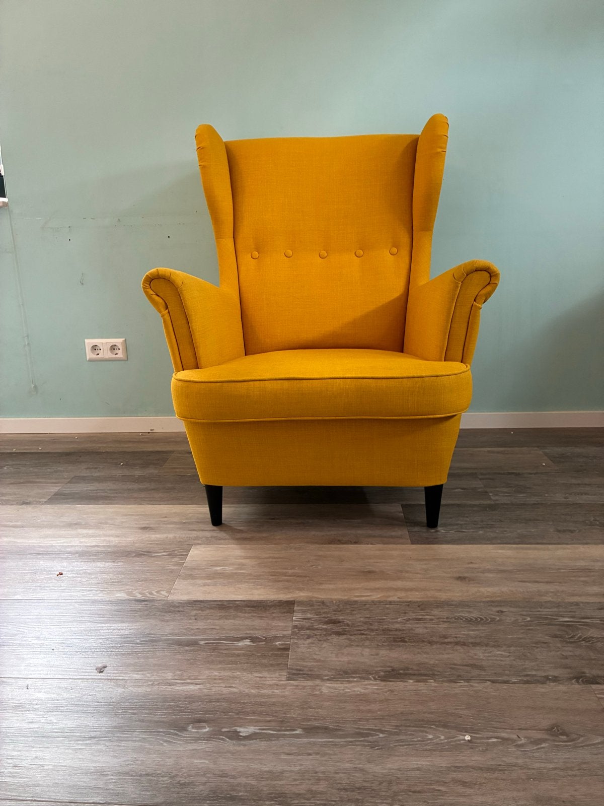 Ikea strandmon gele fauteuil, Ophalen, 75 tot 100 cm, Zo goed als nieuw, Stof