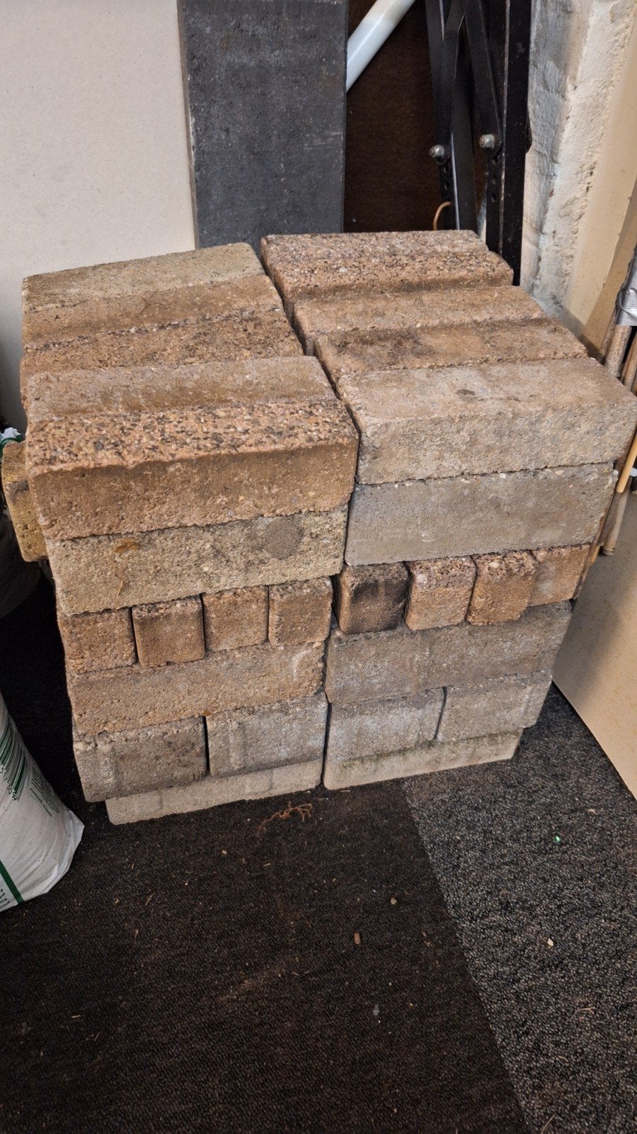 Waaltjes en bakstenen, bont, ca. 40 stuks, Ophalen