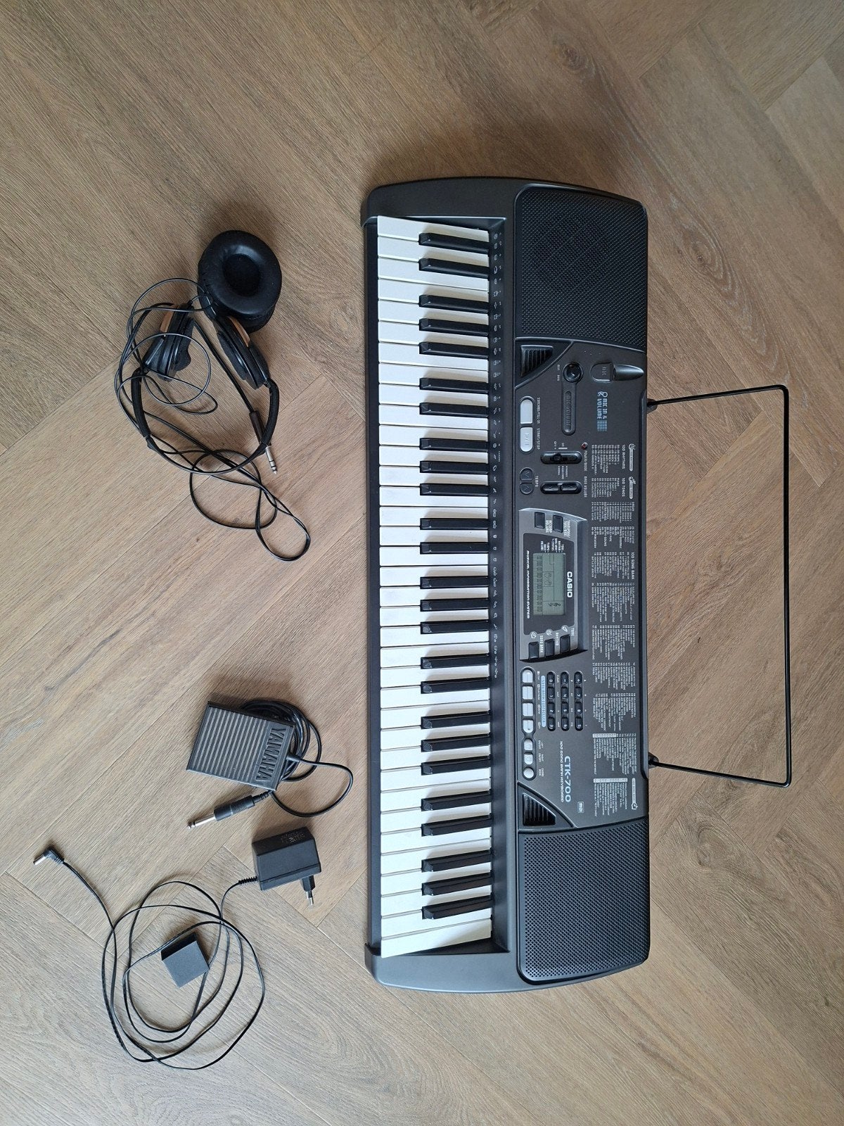 Casio CTK-700 Keyboard met accessoires en draagtas, Muziek en Instrumenten, Keyboards, Ophalen, Gebruikt, 61 toetsen, Casio
