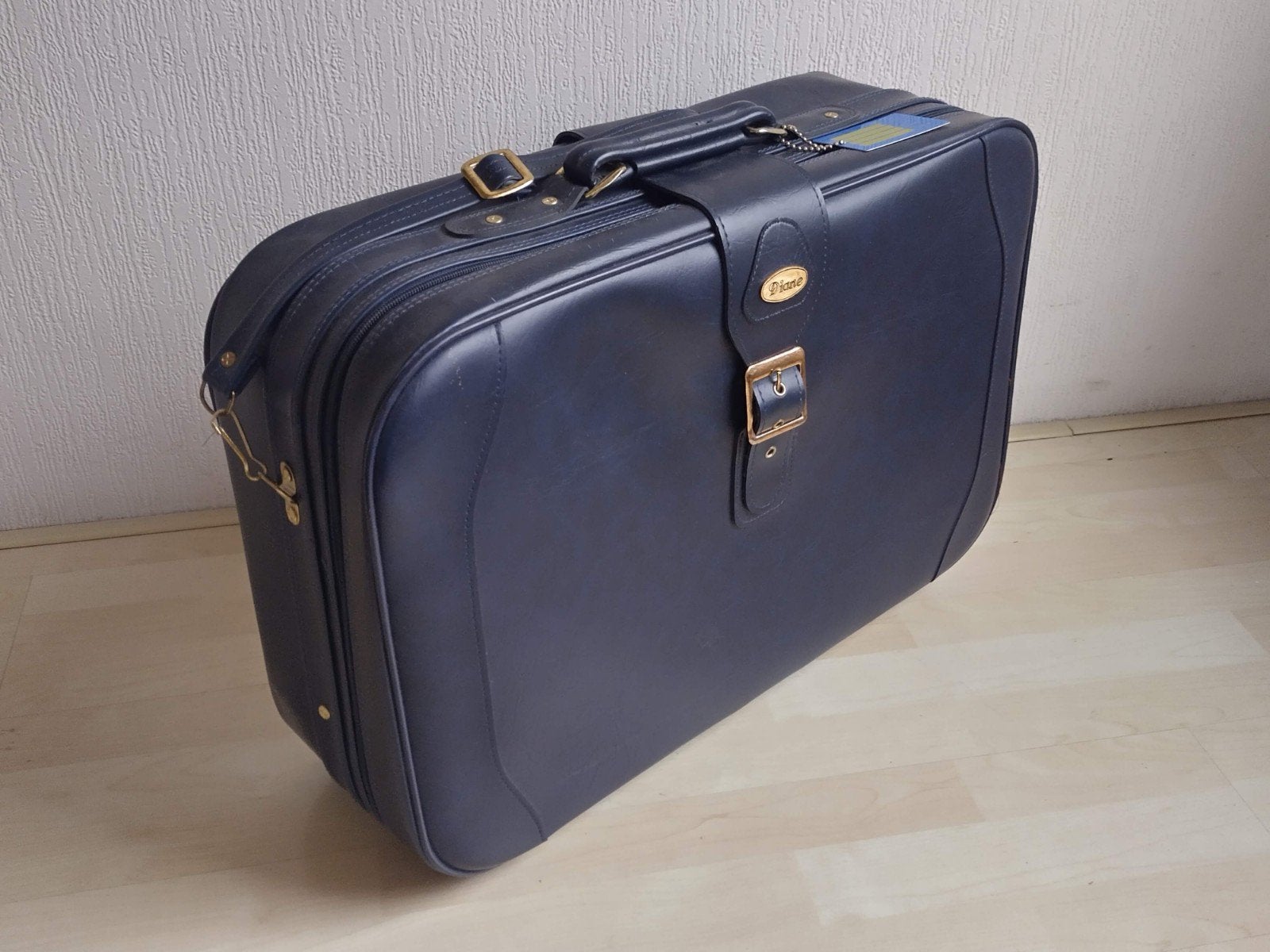 Donker blauwe koffer, Sieraden, Tassen en Uiterlijk, Wieltjes, 45 tot 55 cm, Ophalen of Verzenden, Zo goed als nieuw