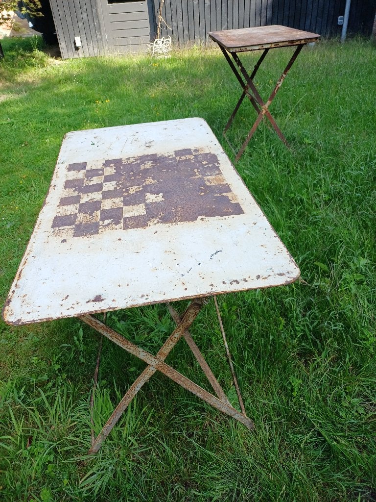 vintage ijzeren opklaptafels (een met spelbord), Ophalen, Gebruikt, Rechthoekig, Metaal