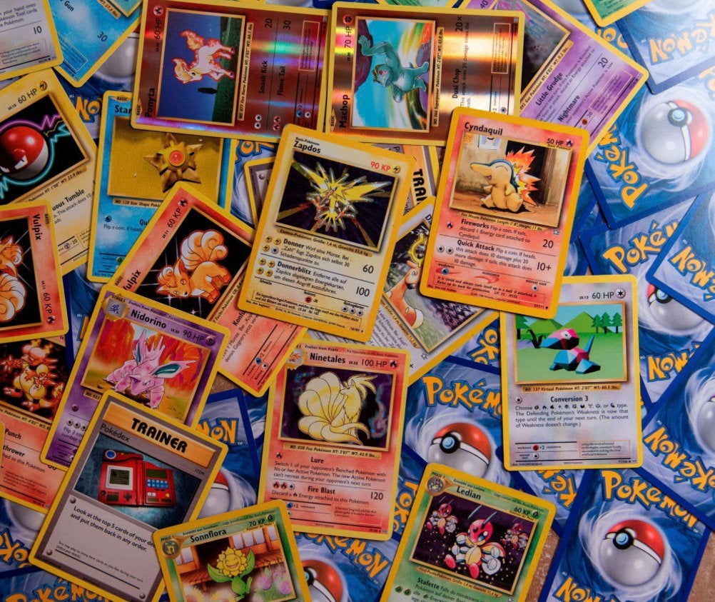 Gezocht: Oude Pokémon kaarten van vroeger!, Ophalen of Verzenden, Zo goed als nieuw
