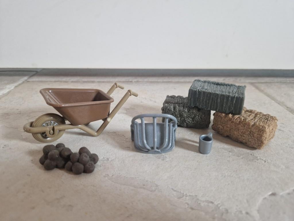 Basis set bij stal, Ophalen of Verzenden
