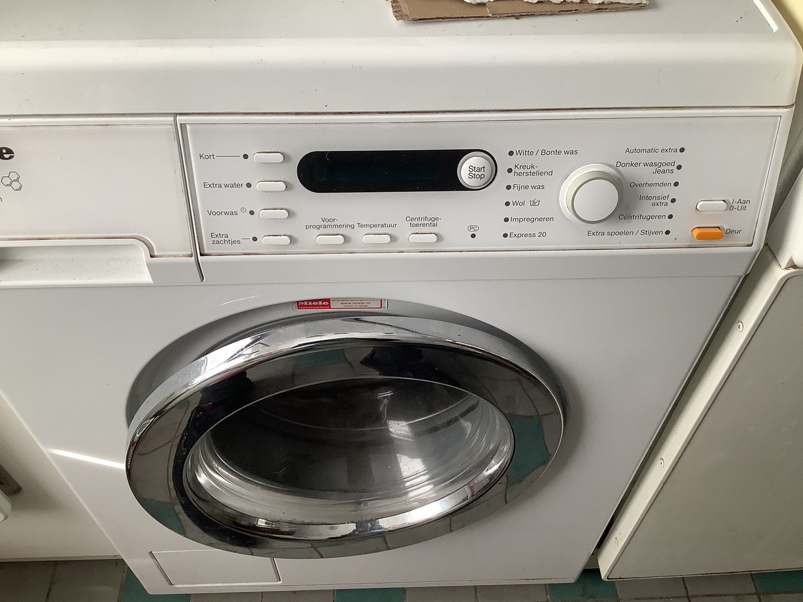 Miele wasmachine w8525, Ophalen of Verzenden, Zo goed als nieuw, 1600 toeren of meer