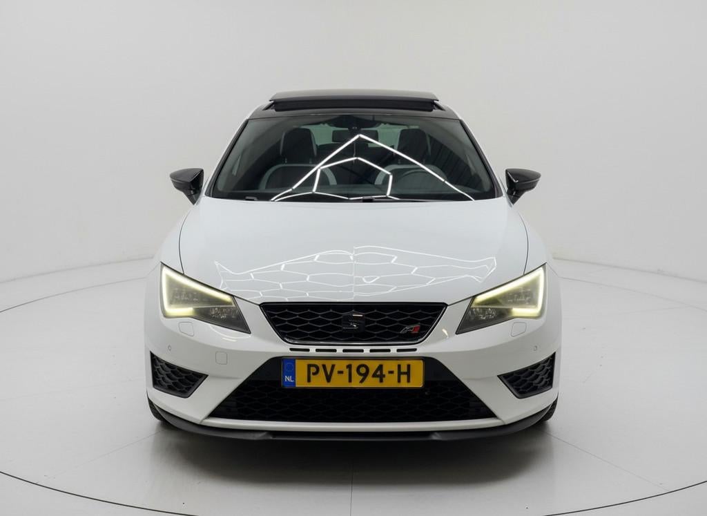 SEAT León